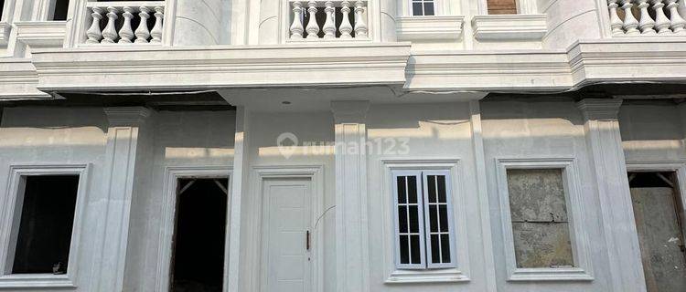 Rumah Baru Komplek Sei Wampu Residence Area Gajah Mada 1