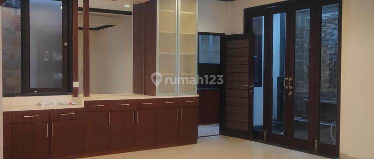 RUMAH HOMY COZY SIAP HUNI DALAM PERUMAHAN ELITE BALIKPAPAN BARU  1