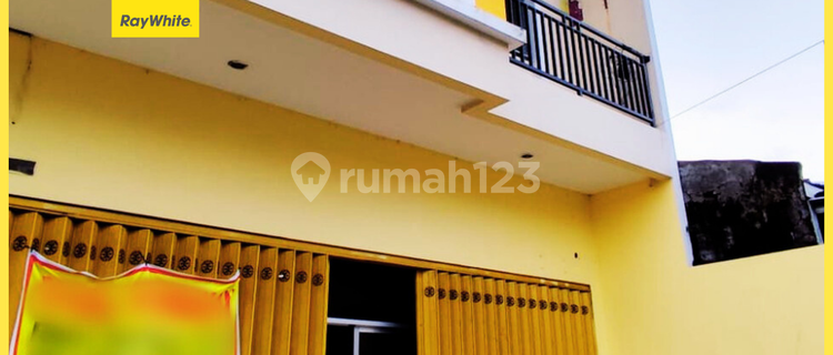 Shop House on Jl Godean near Mirota Manna, 2 floors, front width 6.5 meters 1