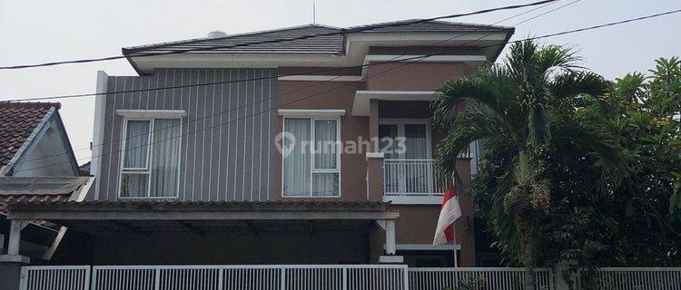 Rumah Lokasi Strategis 4kamar Dalam Cluster Bsd 1