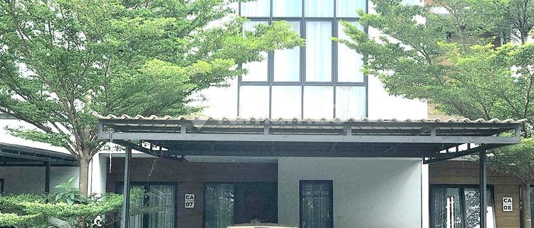 2-Story House in Citra Garden Puri, Kalideres, West Jakarta 1