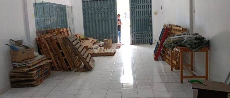 Ruko Gandeng Lokasi Strategis di Taman Royal, Tangerang 1
