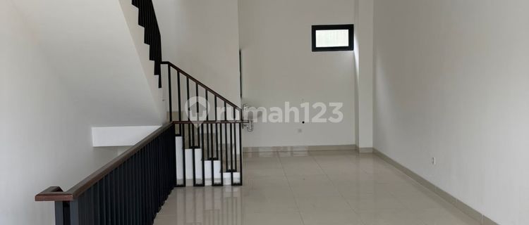 Ruko 3 Lantai Siap Pakai di BSD, Tangerang Selatan 1