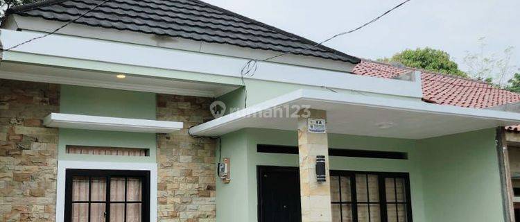 Rumah Minimalis Cantik Di Jatirangga 1