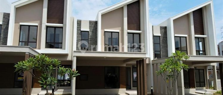 Rumah Cantik 2 Lantai Dekat Tol Di Podomoro Golf View 1