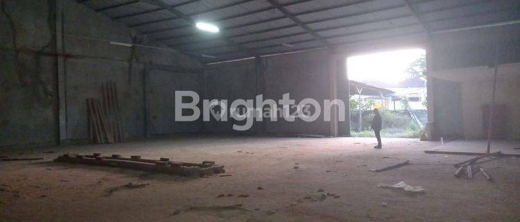 GUDANG LOKASI STRATEGIS KAWASAN CARGO 1