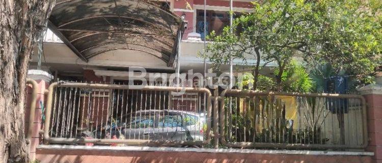 RUMAH 1 LANTAI LOKASI RESIDEN SUDIRMAN ROW JALAN LEBAR DEKAT GEREJA DAN MAL 1