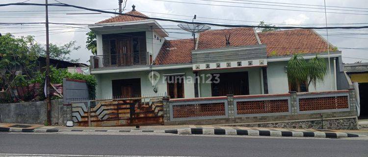 Disewakan Rumah Cocok Untuk Kantor/Usaha Di Pinggir Jalan Nasional 1