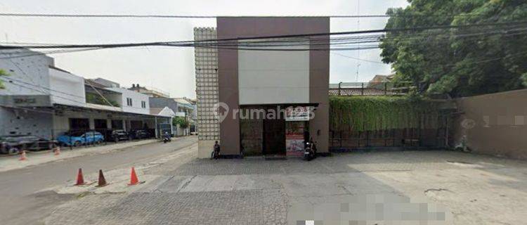 Disewakaan Tempat Usaha Komersillll, Ex Resto,lokasi Strategis Di Jalan Utama, Posisi Hoek, Harga Negooo Buruan!! 1