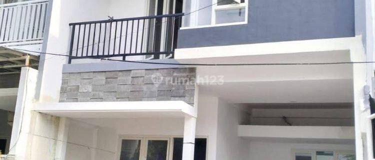 Dijual Rumah Baru 2 Lantai Pantai Mentari Surabaya  1