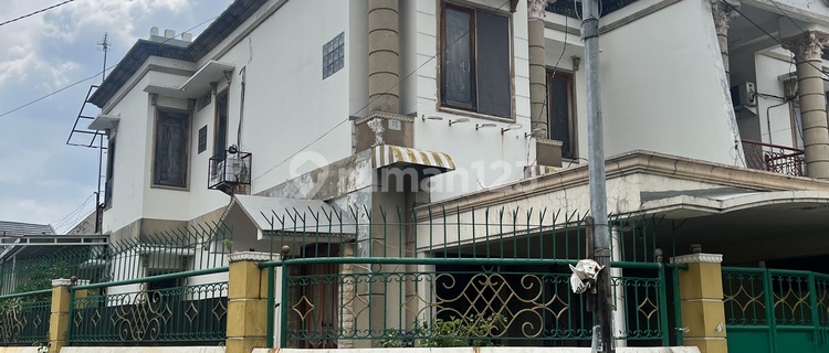 For Sale 2-Story House Jemur Andayani Surabaya 1