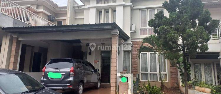 Di Jual Rumah Cantik 2 Lantai Siap Huni. Kota Wisata Cibubur. 1