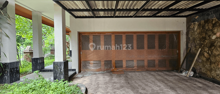 Murah Banget Harga Bu Dijual Rumah di Kawasan Elite Surabaya Timur 1