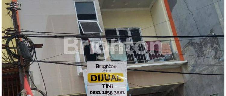RUMAH BARU JELAMBAR  3,5 LANTAI, BISA BUAT USAHA 1