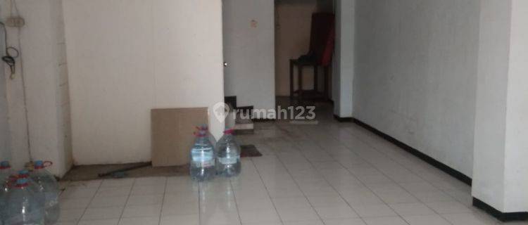 Strategis Ruko Jual 3 Lantai di Karanggetas, Cirebon 1