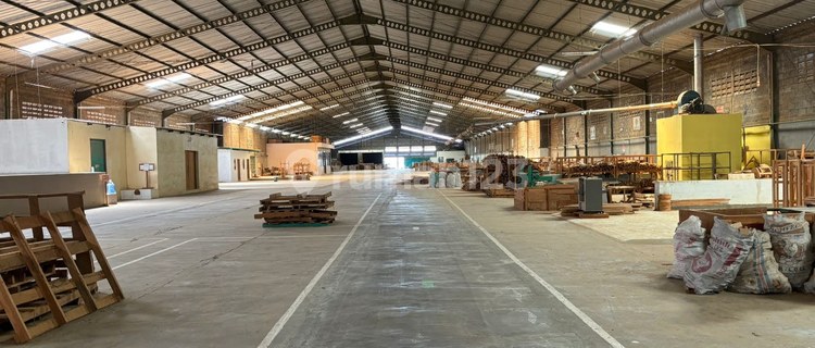 Dijual/Disewakan Gudang Siap Pakai di Plumbon, Cirebon 1