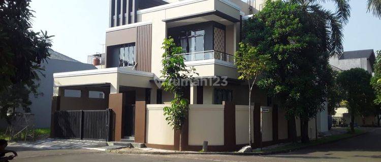 Rumah 2 Lantai Shm Di Anggrek Loka Bsd City 1