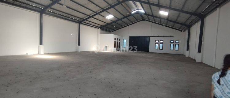 Disewakan Gudang 550 m² di Jl. Kusnan, Cirebon 1