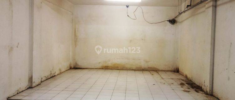 jual cepat ruko 3 unit gandeng 4 lantai, season city, jakarta barat 1
