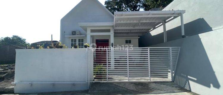 Dijual Rumah Siap Huni, Rapi Dan Asri di Griya Kartika Asri, Sraten, Gratak. Kec Kartosuro, Kab Sukoharjo. 1