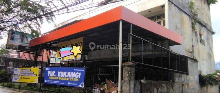 Ruko 2 unit 3 lantai lokasi strategis di jalan pahlawan kota bogor dekat dengan wisata kuliner dan perkantoran 1