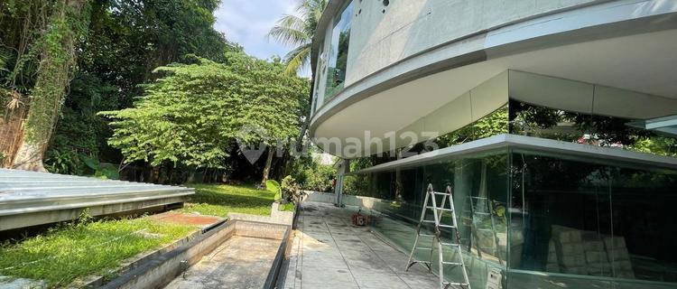 Safe, Comfortable, Beautiful House, ready to occupy, can be converted into other units such as office, cafe, workshop, etc., in Mampang Parapatan, Negotiable Price. 1