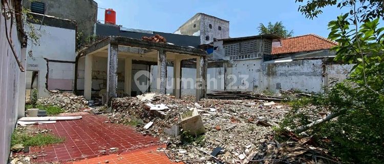 Tanah Tengah Kota di Semarang Undip 273.0 M² SHM Pleburan 1