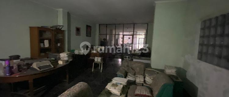 For Sale: 3-Story Shop House in East Semarang Central City, 250/400 m², Rejomulyo, Bugangan, Karangtempel. 1