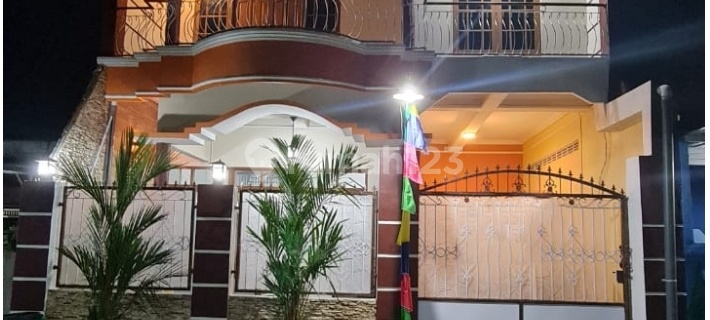 Jual Sewa Rumah Bagus Mewah 2 Lantai Luas 120/200M 4 Kamar Full Furnish Mranggen Demak Semarang Kota 1