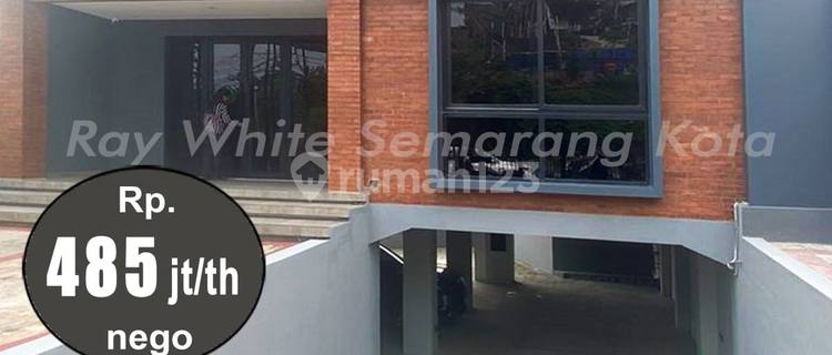 Ready-to-Use Office Building in Candisari, Semarang 1