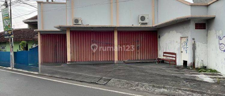 Ruko 3 In One Siap Dipakai Usaha Pinggir Jalan 1