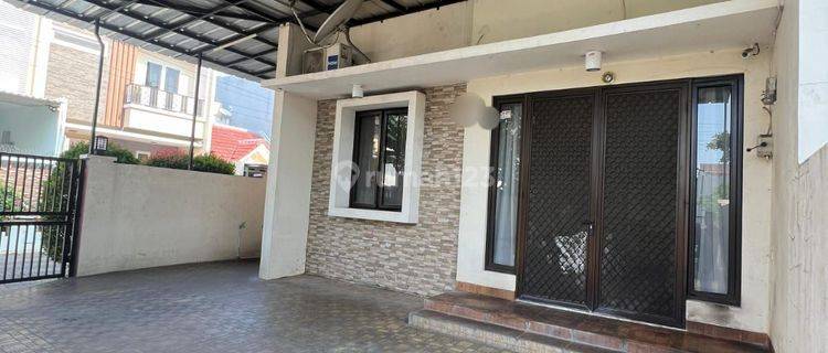 Rumah Metland Puri 8x15 Hoek 1