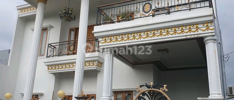Rumah Mewah Tengah Kota 1