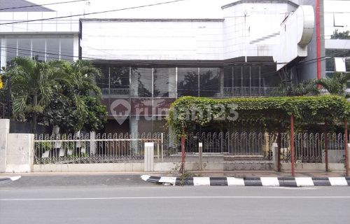 Central City Building Ex Showroom in Gajahmada 1