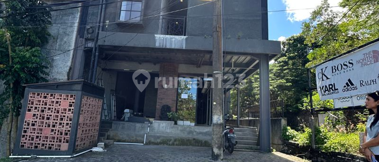 Ruko Factory Outlet in Uluwatu, Ungasan, Badung 1