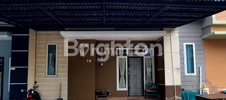 RUMAH CLUSTER SEMI FURNISHED DEKAT ARENGKA 1