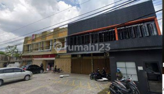 3-Door Strategic and Airy Adjacent Shophouse 1