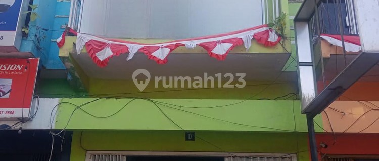 East-facing SHM Row House in Soekarno Hatta - 40 M² Land/Building Area, 20M Frontage on Main Road, Strategic Location! 1