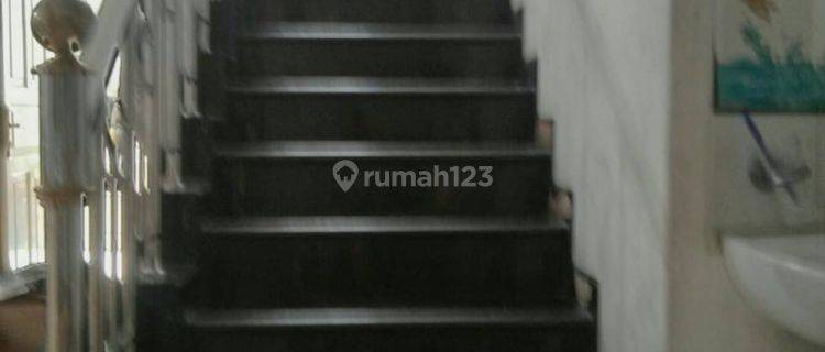 Dijual Rumah di Taman Holis Indah Bandung 1