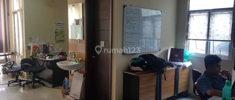 Dijual Dan Disewa Ruko 4 Lantai Luas di Moch Toha, Bandung 1