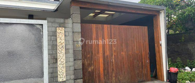 Dijual Rumah 2 Lantai 3 Kamar Di Renon Im 1