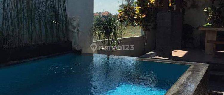 For Sale Semi Villa House 3 Bedrooms With Pool In Penatih Cn 1