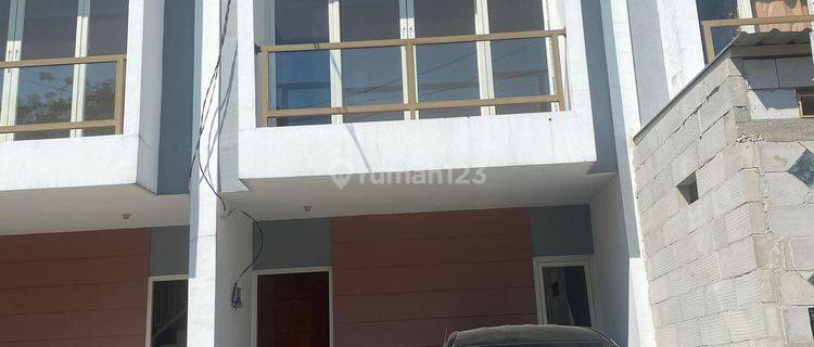 Rumah 2 Lantai Harga 400 Jutaan di Sidoarjo Kota Utj 1 Juta 1