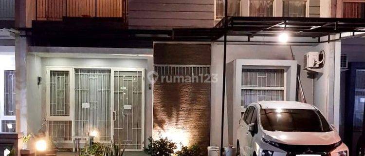 Rumah Furnished 2,5 Lantai Dengan Taman Alam Sutera Feronia  1