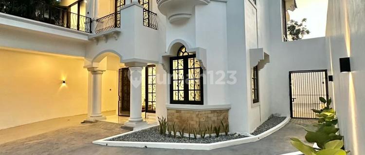 Rumah Mewah Delta Mas 2 Lantailt 240 LB 180 Semi Furnished Dkt Tol Cikarang 1