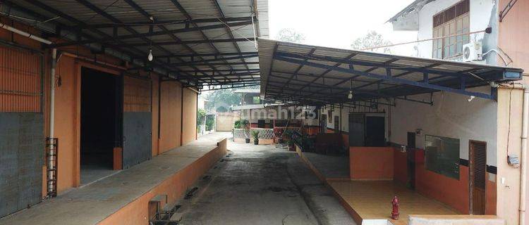 Dijual pabrik /gudang LT 4335 LB 2627 di jl raya wibawa mukti jatiasih akses kontainer 1