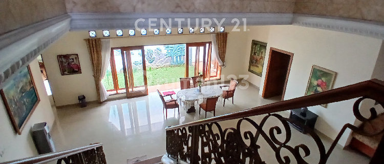 Rumah Super Bagus di Cempaka Putih Jakpus 1
