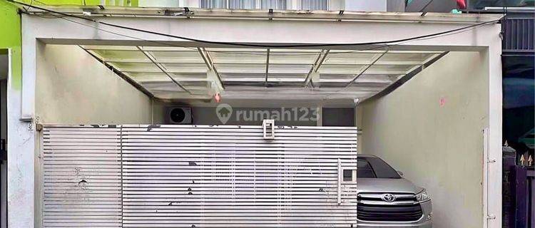 DIJUAL RUMAH MODERN MINIMALIS FULL FURNISH SIAP HUNI DI KEMANG MAMPANG PRAPATAN JAKARTA SELATAN
 1