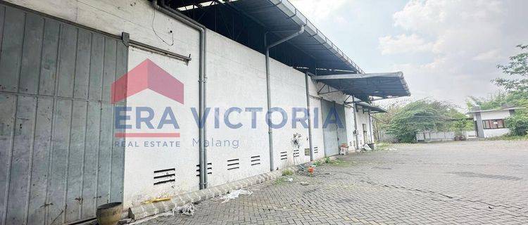 Gudang Luas Kawasan Industri Pakis 1