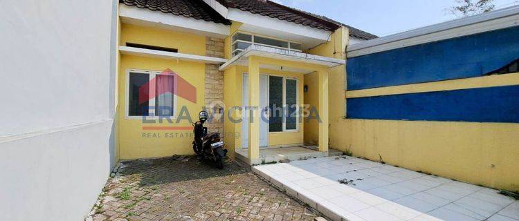 Rumah Dijual Dan Disewakan Dekat Kampus Stiki Cocok Untuk Keluarga Kecil Kota Malang di Simpang Candi 3F Kav 4, Tidar, Malang 1